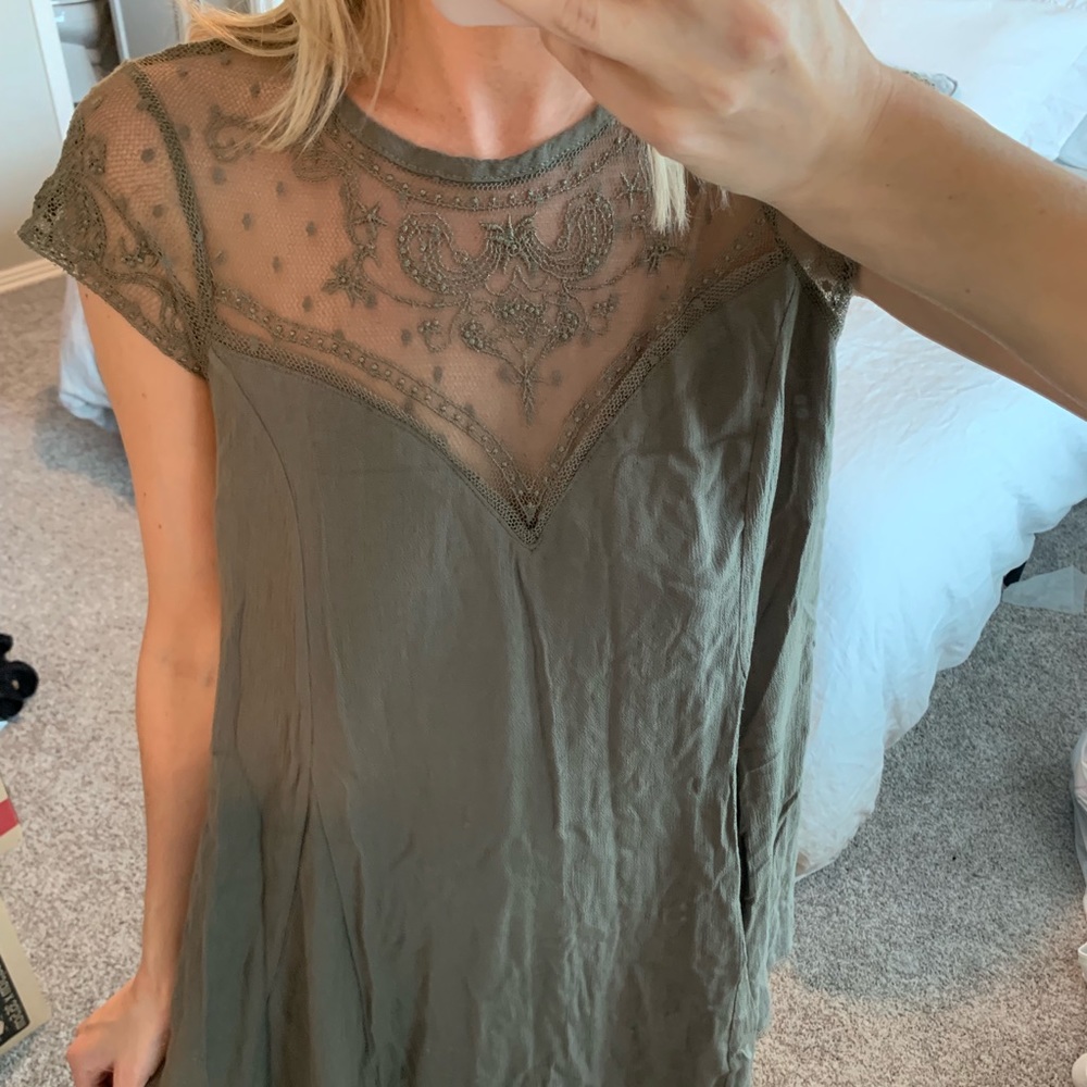Green lace dress
